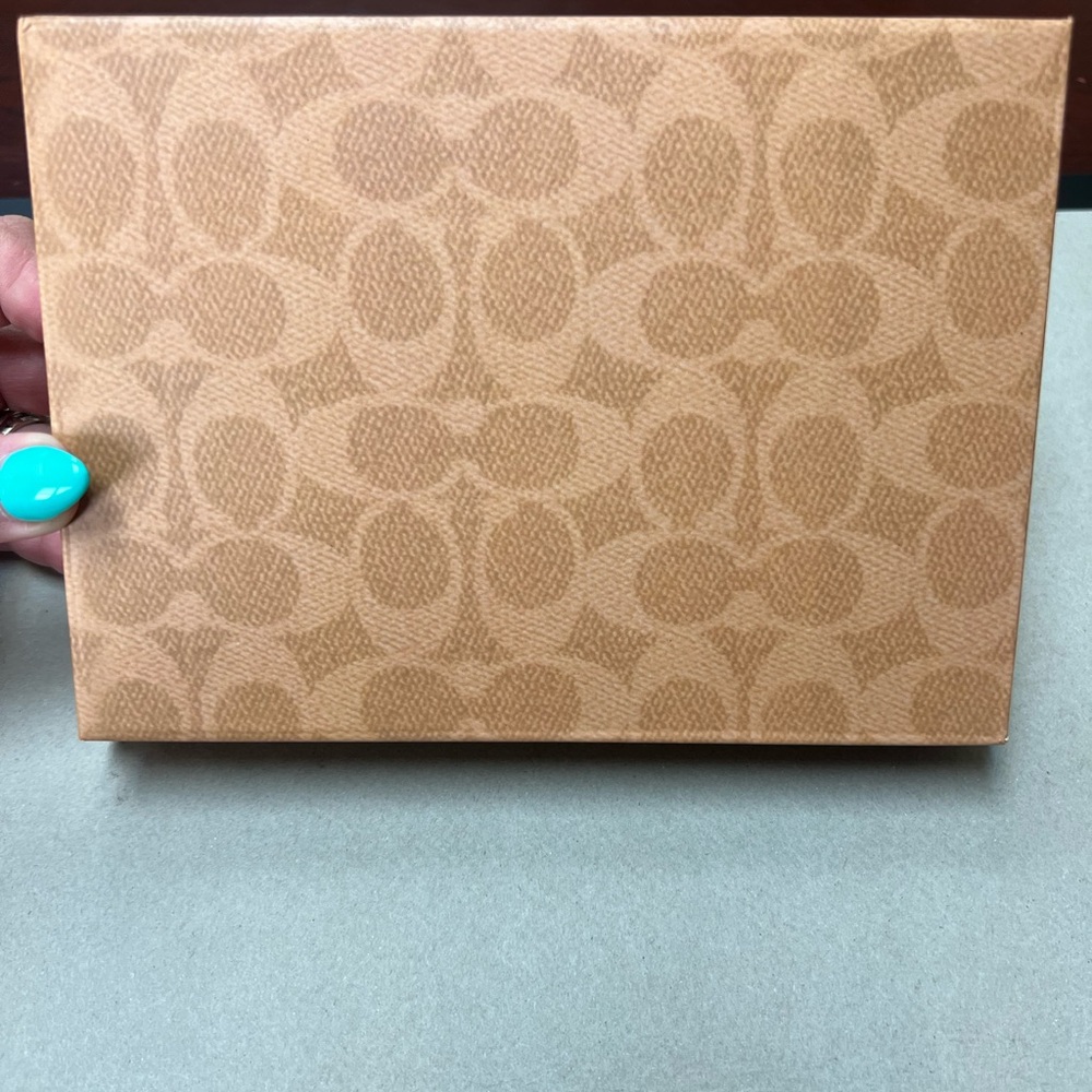 Coach Corner Zip Wristlet in Signature Canvas with Stripe (box included) - Picture 9 of 11